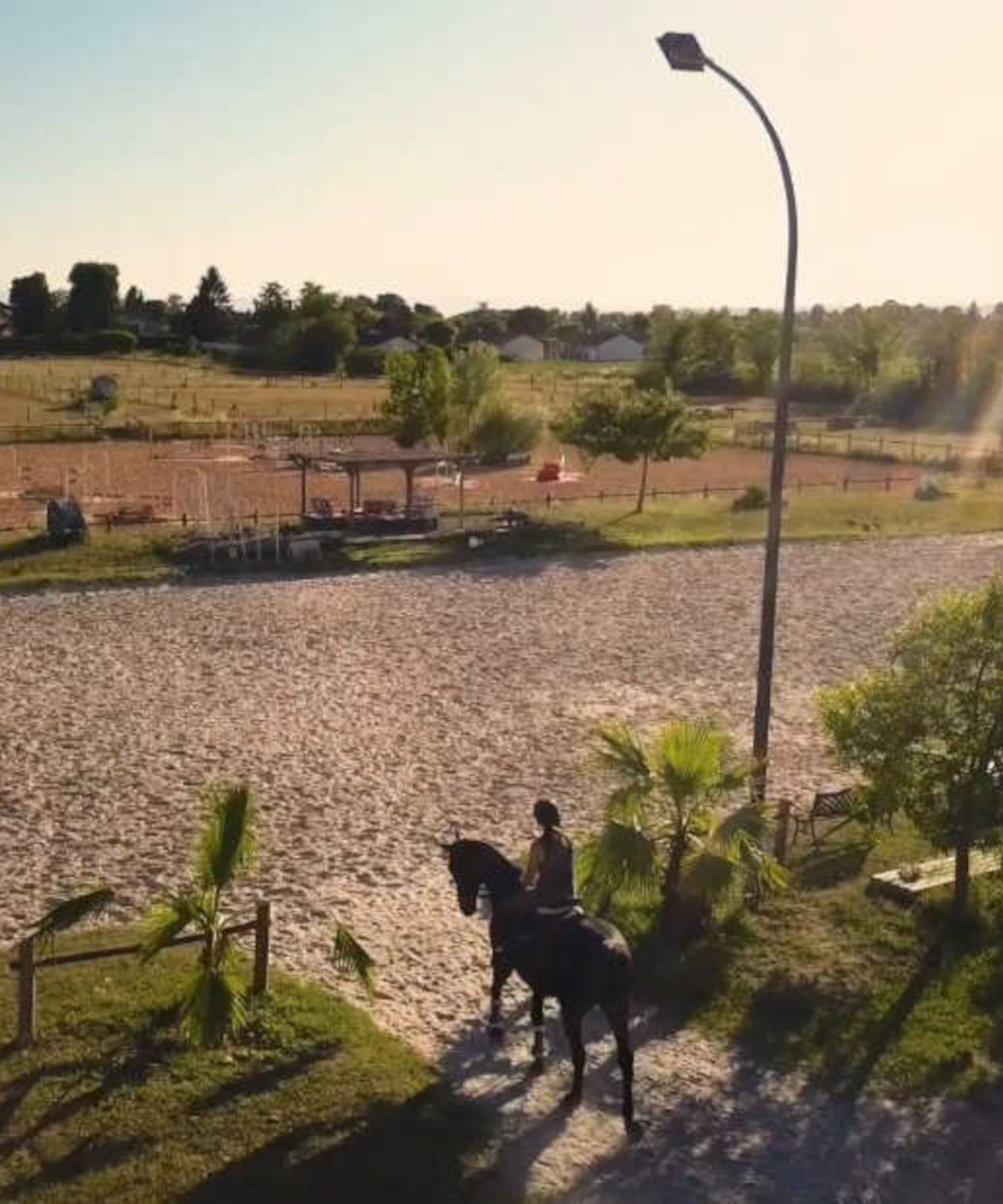 carriere-eclairee_contact